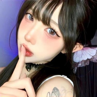 男性新娘子
